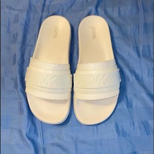 Michael Kors optic white Penny slides sandals 8